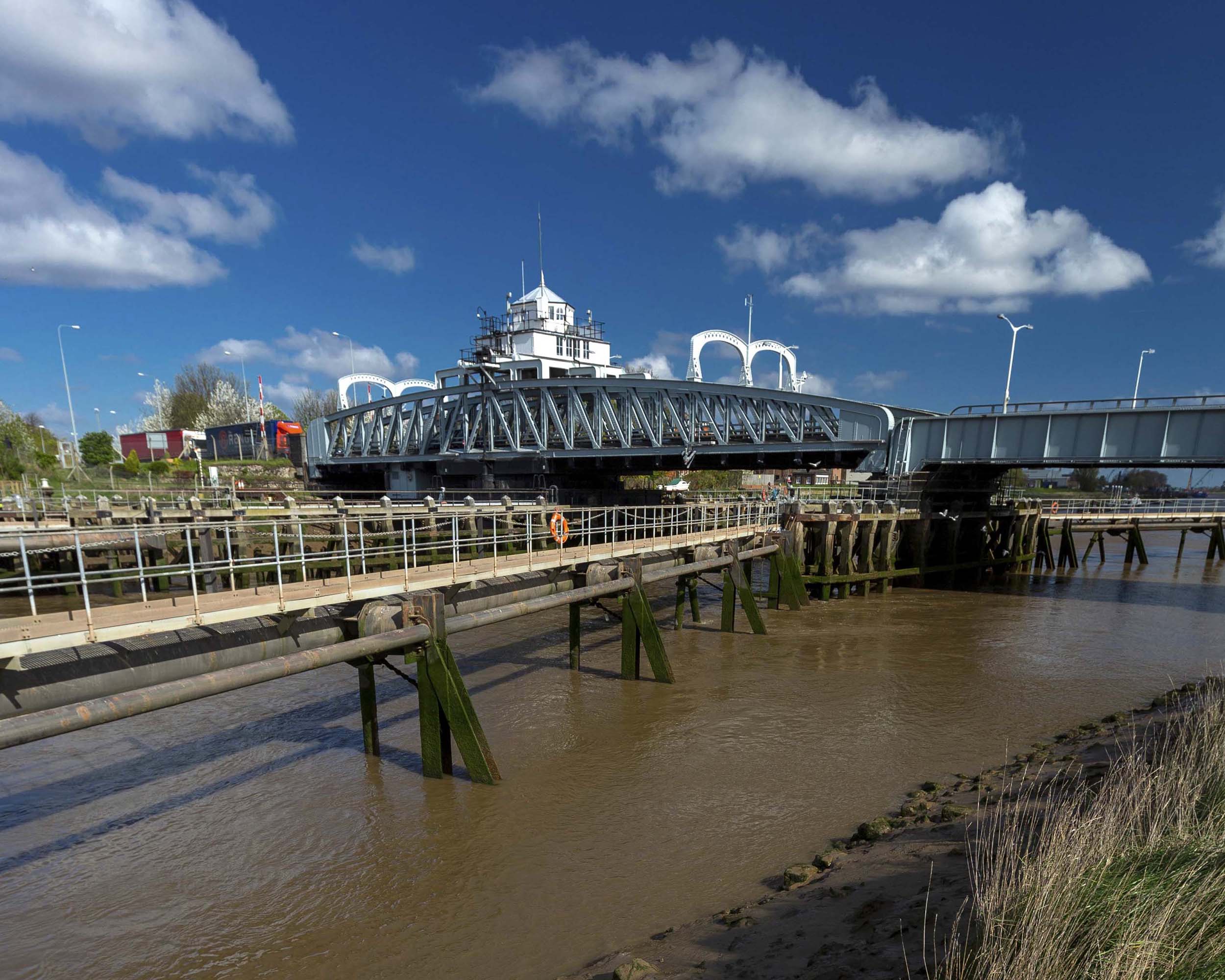 Cross Keys Bridge, Long Sutton