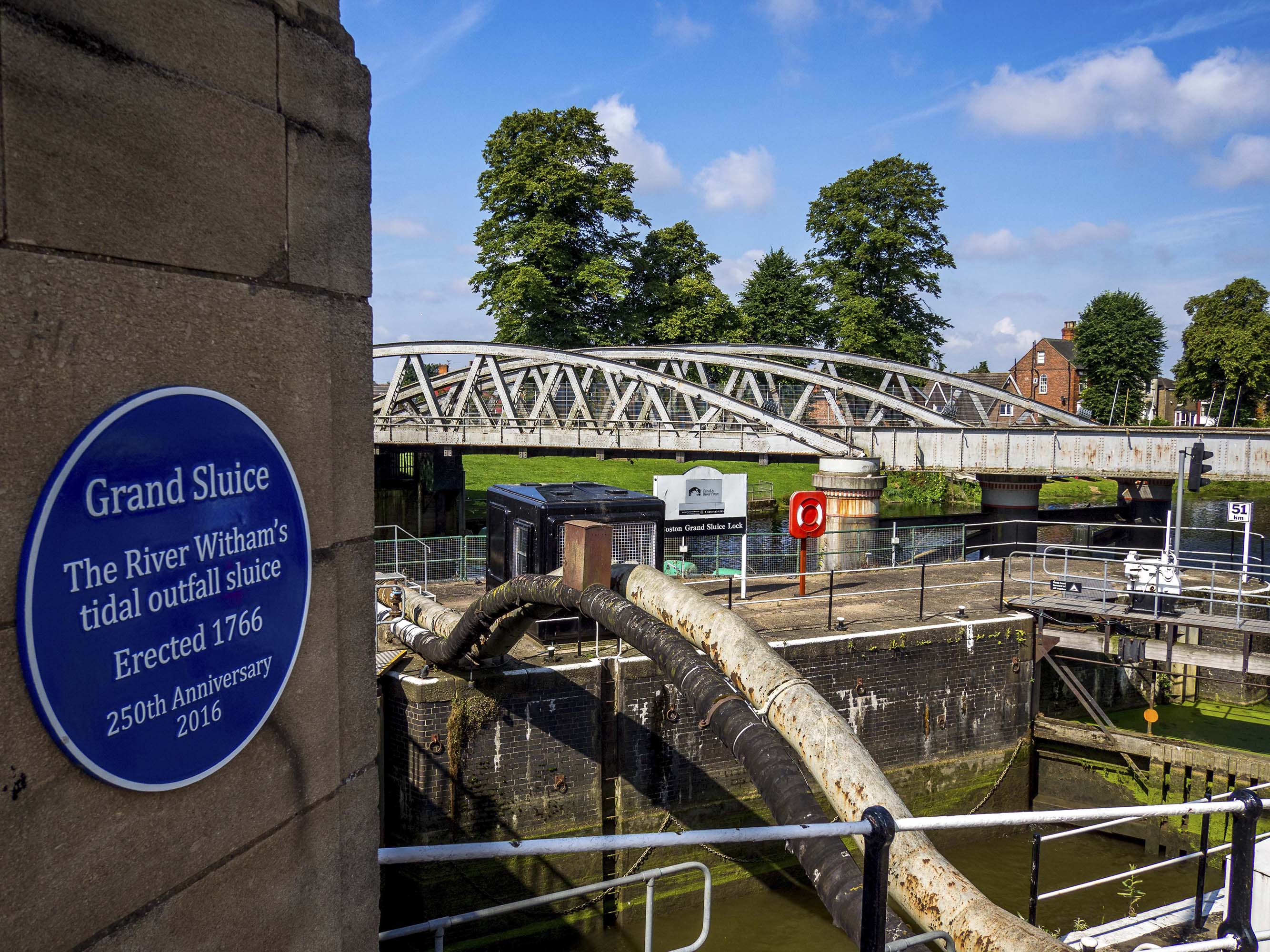 Sluice Bridge, Boston