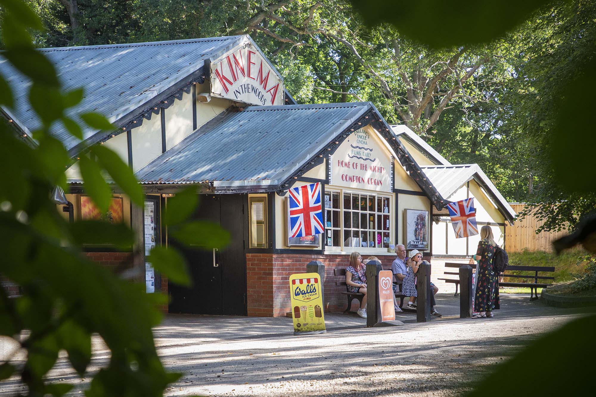 Kinema in the Woods