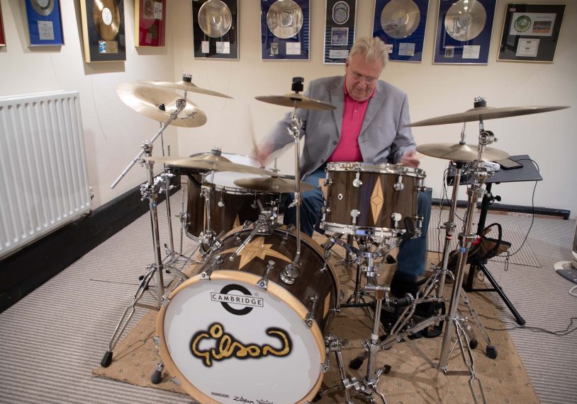 Gilson Lavis on the drums.