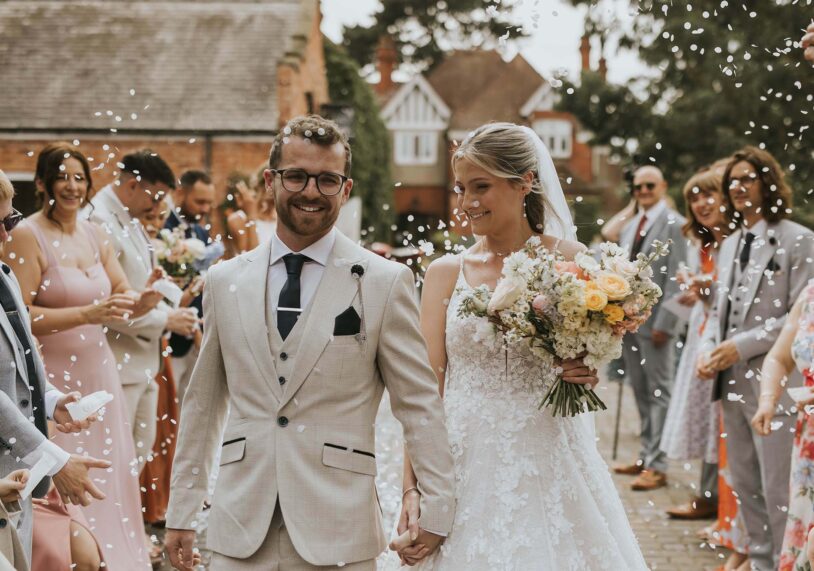 Bride and groom Caitlin and Brad Zealand on their wedding day near Lincoln, hollybryanphotography.co.uk