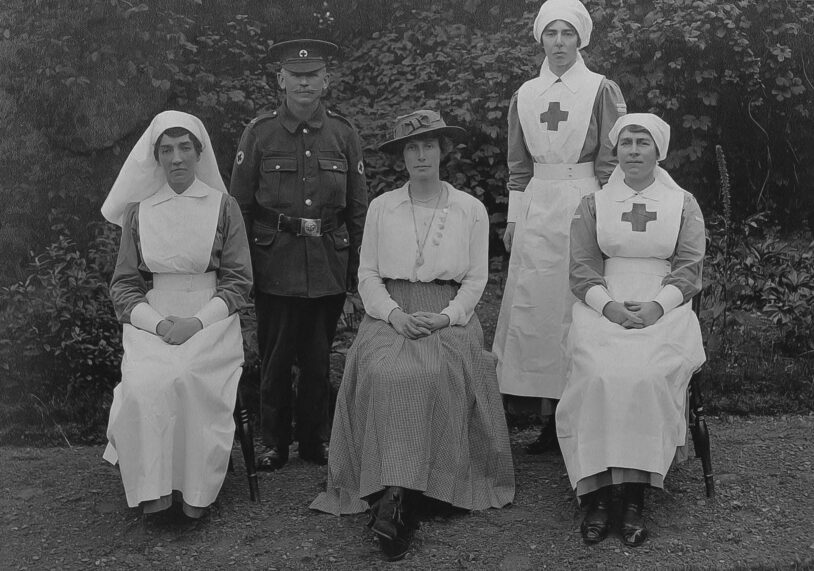 Mildred Cathcart, Partridge, the Orderly, Lady Exeter and nurses Musgrove and Jones.