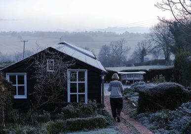 Angela Harding, Imprinting Shadows. Photography by Joanne Crawford.